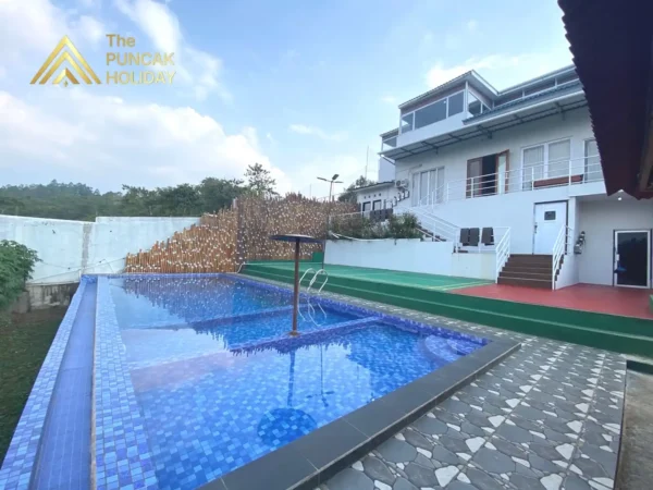 villa kapal villa kapal tampak depan