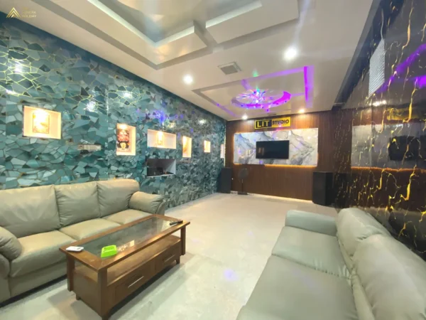 villa kapal karoke room