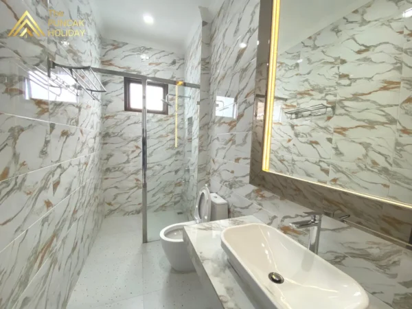 Villa Ratu kamar mandi dalam kamar