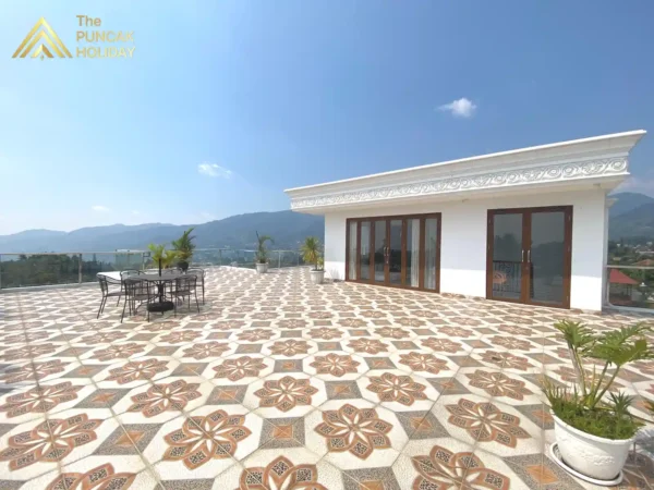 Villa Ratu rooftop pemandangan puncak