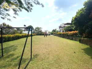 villa seirra megamendung puncak